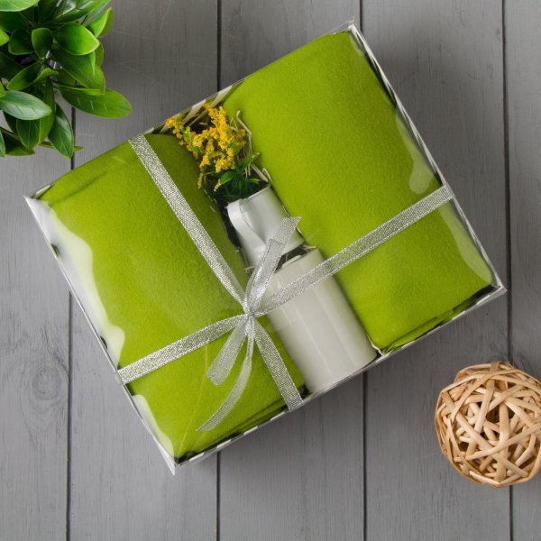 Подарочный набор в зеленом цвете