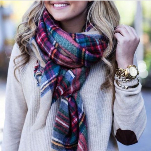 Модные красивые шарфы