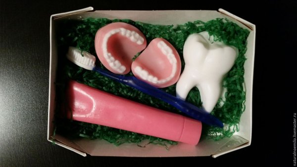 Подарок стоматологу веселый
