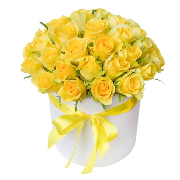 Букет из желтых роз в шляпной коробке
