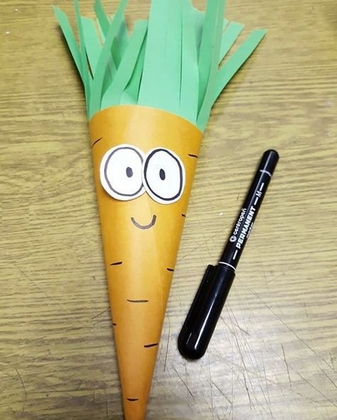 Поделка морковка из бумаги