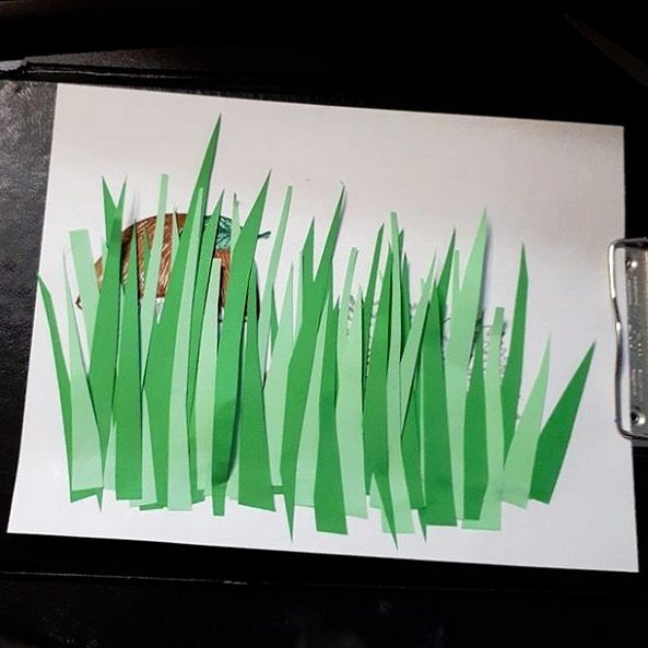 Трава из цветной бумаги