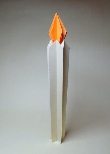 Свеча оригами