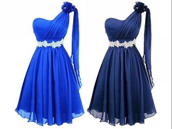Синее платье на вечеринку