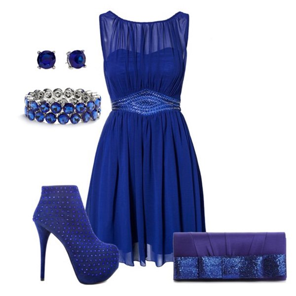 Ярко синее платье