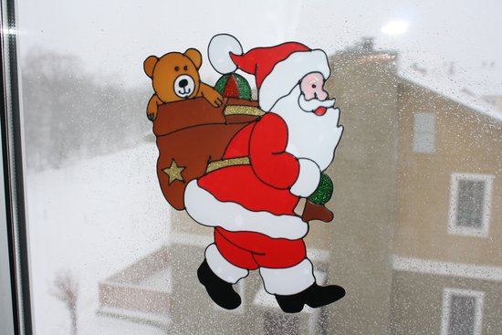Дед Мороз нарисованныйно окне