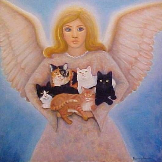 Ангел с котенком на руках