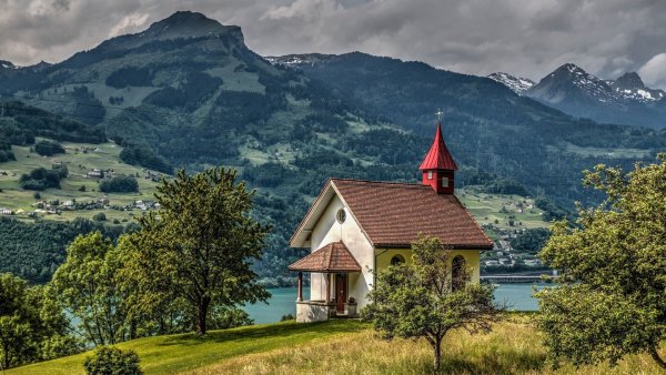 Озеро Валензее Швейцария