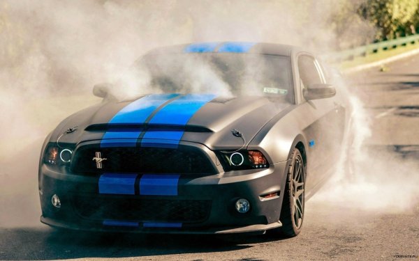 Дрифт Ford Mustang Shelby gt 500