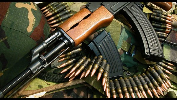 Автомат Калашникова АК-47 патроны