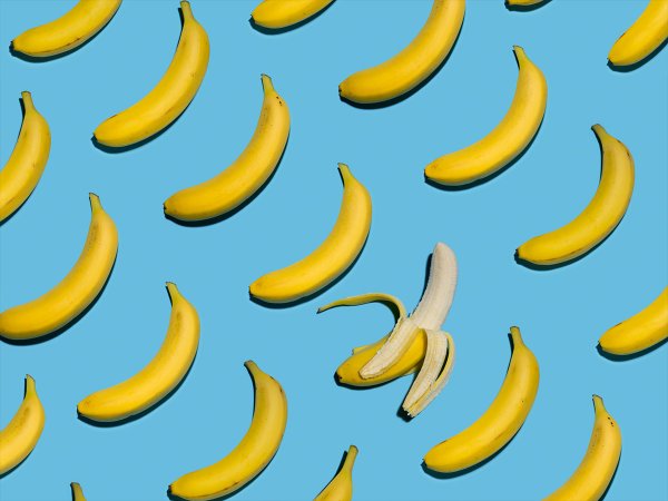 Бананы фон