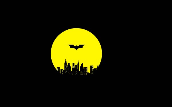 Бэтмен на фоне города