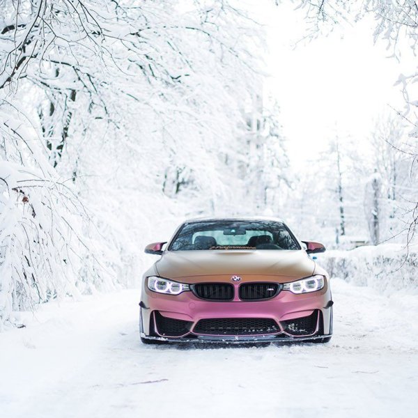 BMW m4 зима