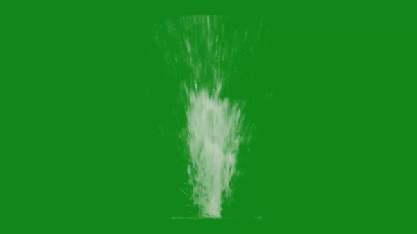 Вода на зеленом фоне для монтажа