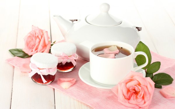 Чаепитие и цветы