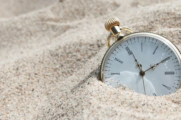 Часы в песке