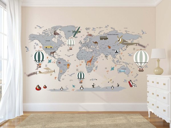 Роспись стены в детской комнате с картой мира
