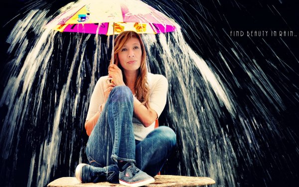 Женщина под дождем