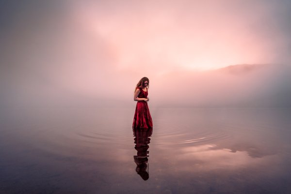 Фотосессия в тумане девушка