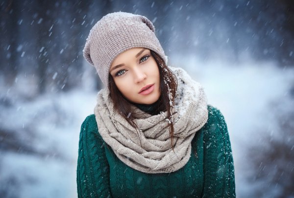 Ангелина Петрова модель фотосессии зимой