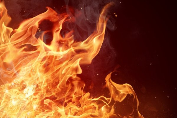 Robin Hustin - on Fire