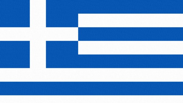 Флаг греции на фоне моря