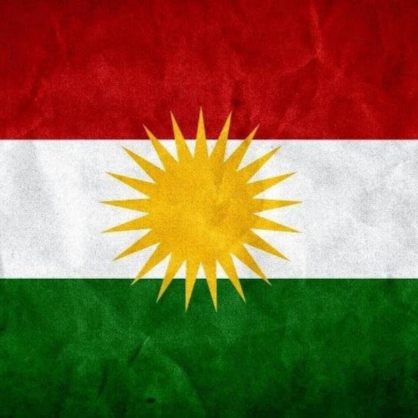 Флаг Курдистана зеленый с солнцем