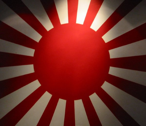 Флаг японской империи