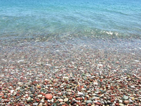 Галечный пляж Анапа камни