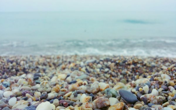 Галечно песочный пляж Адлер