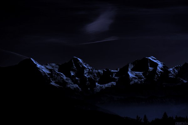 Фон горы ночью