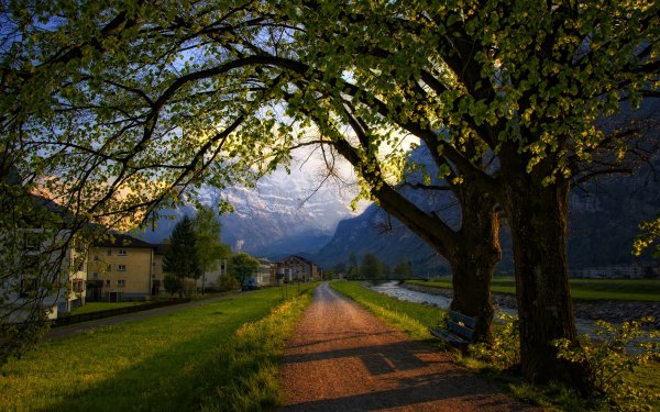 Деревня Швейцарии 2560 на 1600