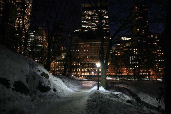 Зимний Нью-Йорк ночью