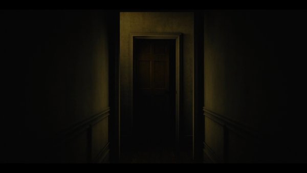 Дверь в темноте