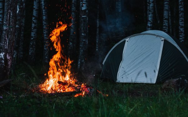 Палатка кемпинг костерок