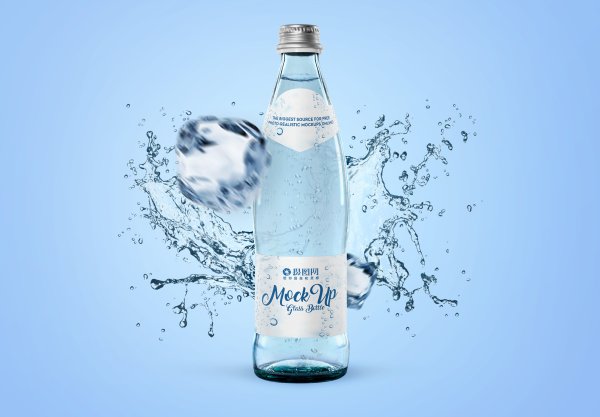 Минеральная вода в стеклянных бутылках