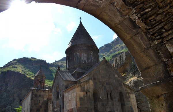 Гегард Армения храм