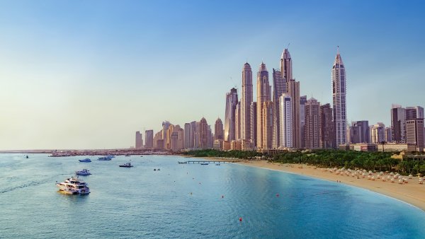 Городской пляж Дубай