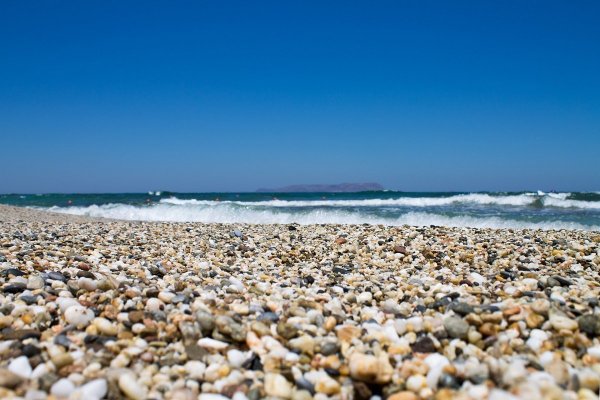 Мелкогалечный пляж Сочи