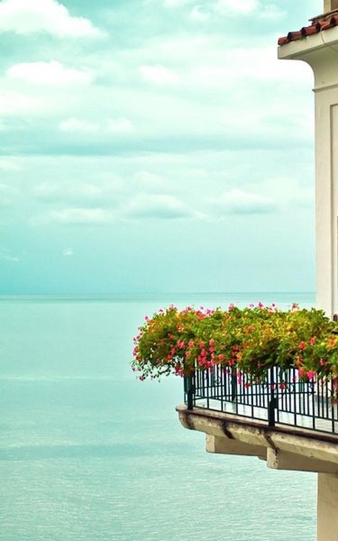 Фотообои балкон с видом на море