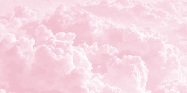 Нежно розовые облака