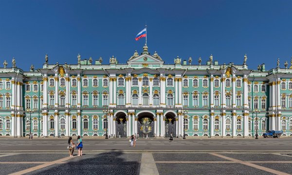 Музей Эрмитаж в Санкт-Петербурге