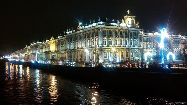 Эрмитаж Санкт-Петербург ночью