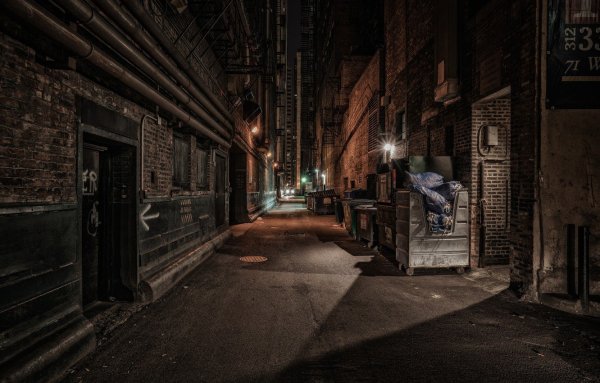 Тёмный переулок Нью Йорк