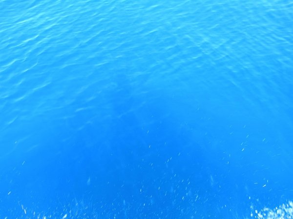 Голубая вода