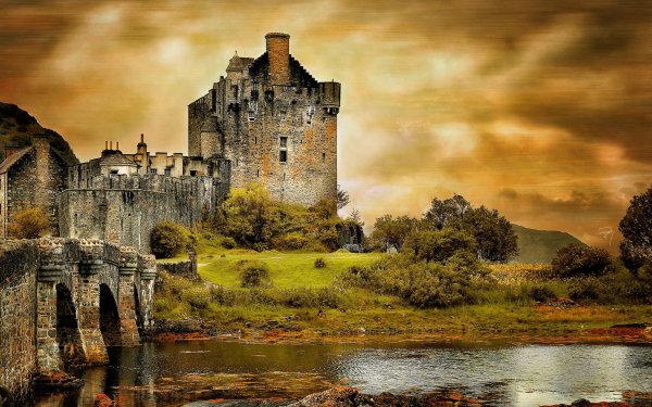 Замки Шотландии осенью