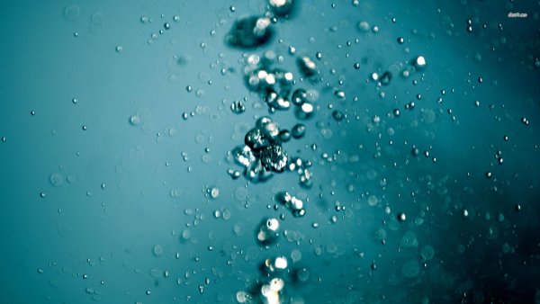 Пузырьки воздуха под водой