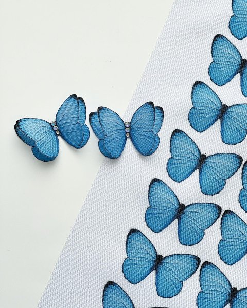 Голубые бабочки для букета