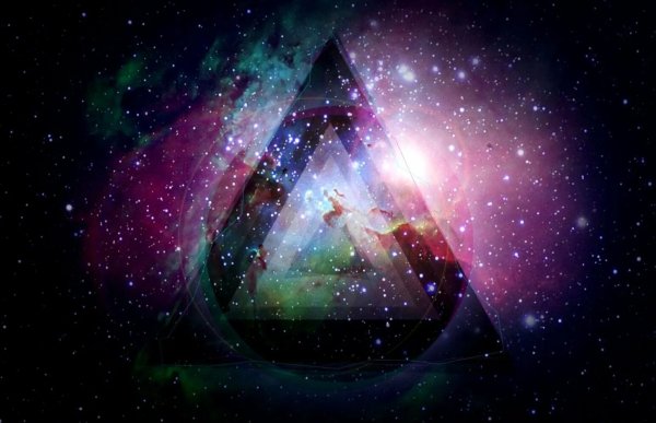 Треугольник Вселенная