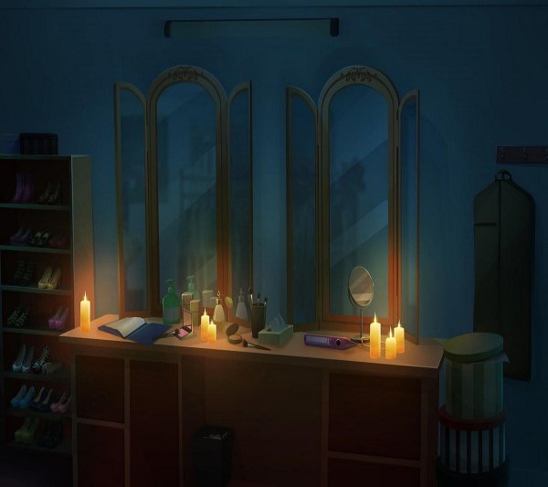 Комната с зеркалом аниме